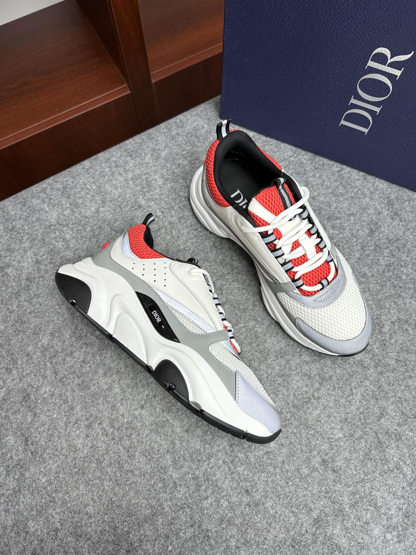 디올 Dior 스니커즈
