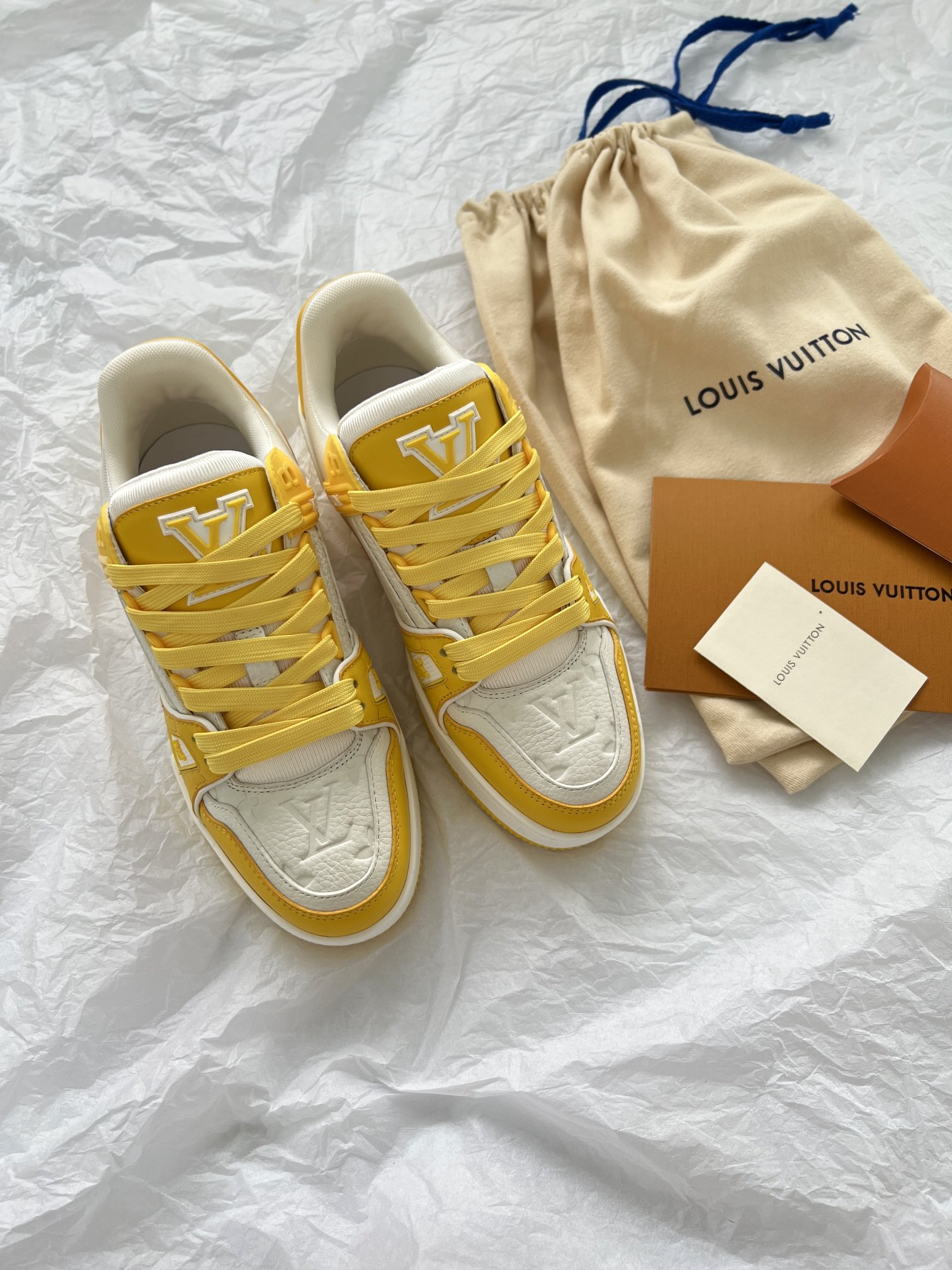 루이비통 Louis Vuitton 스니커즈