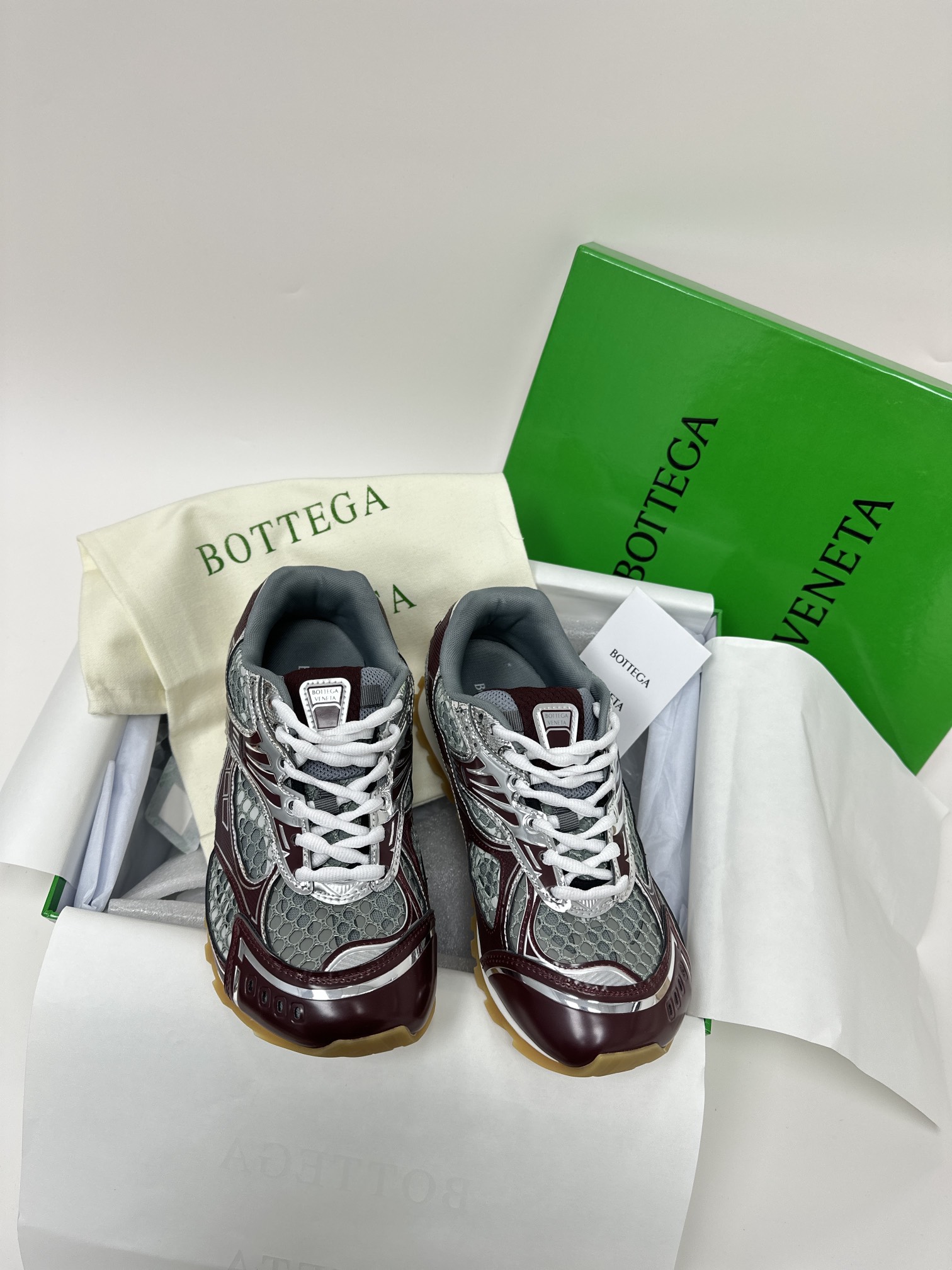 보테가 베네타 Bottega Veneta 스니커즈