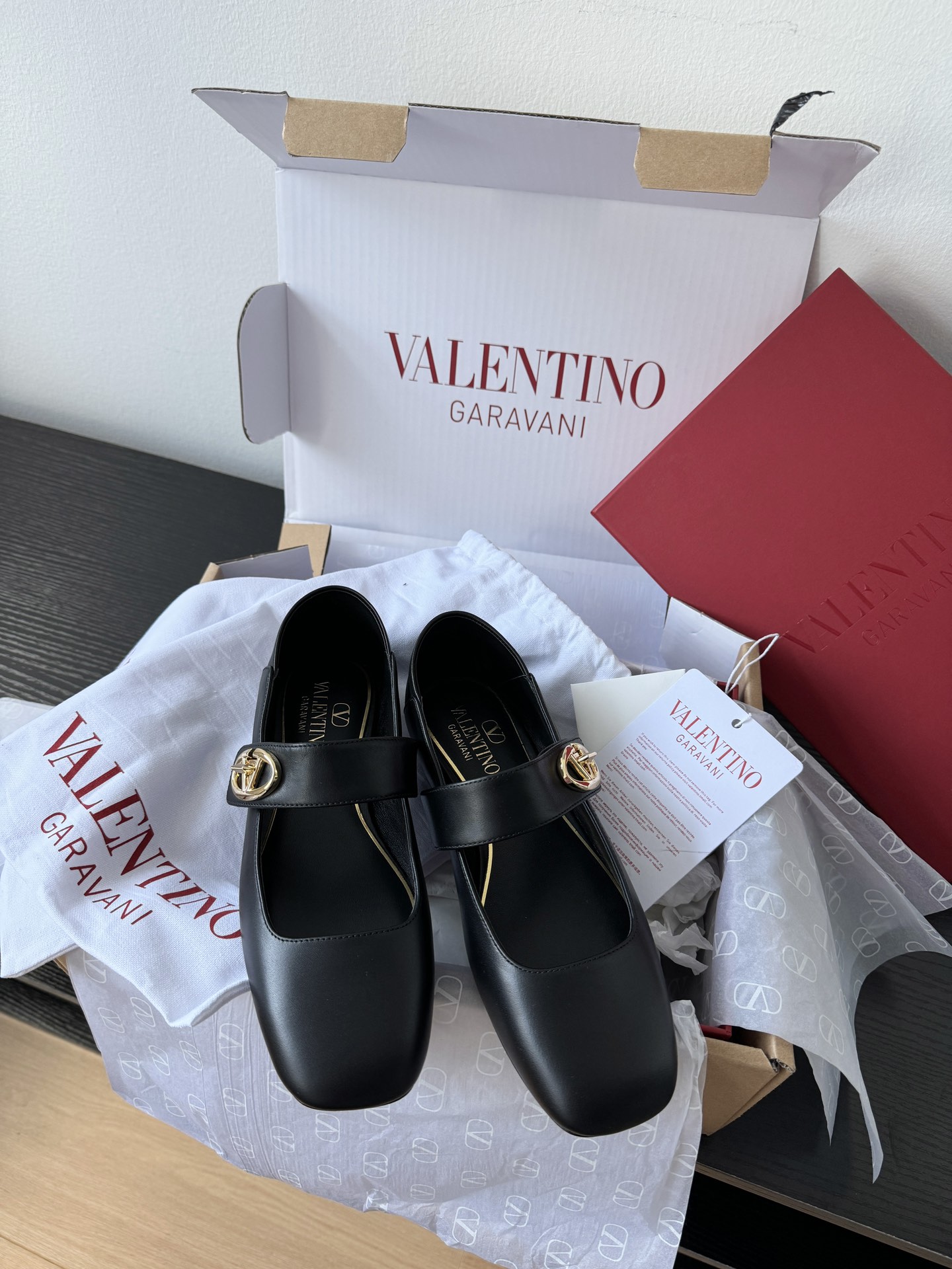 발렌티노 Valentino 톤온톤 스터드 락스터드 새틴 발레리나 핑크 피피