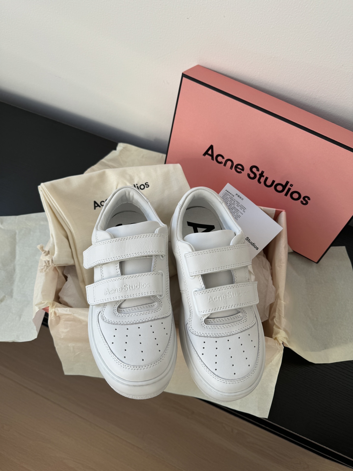 아크네 스튜디오 Acne Studios Sneakers 스니커즈