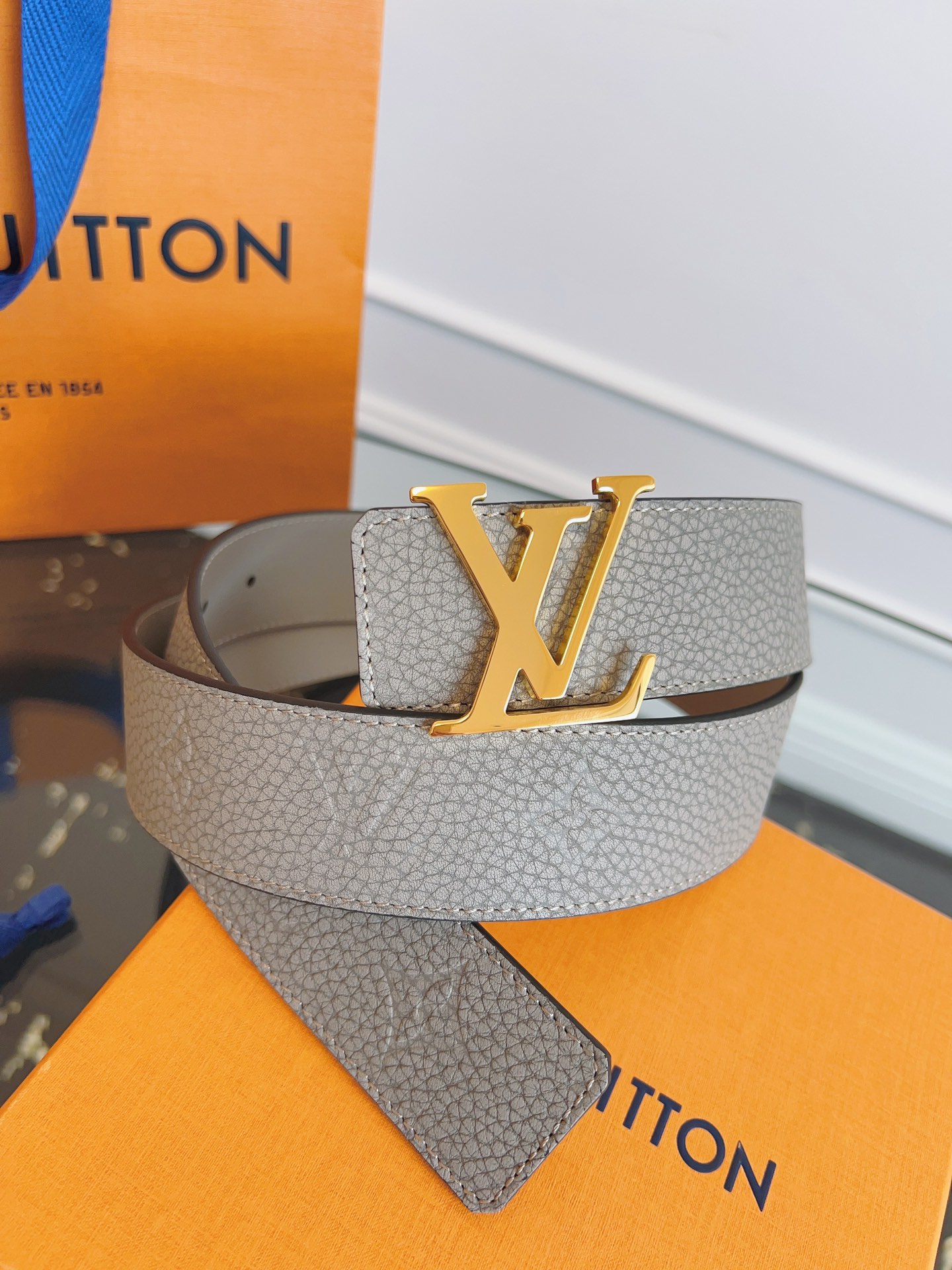 루이비통 Louis Vuitton 벨트 40mm