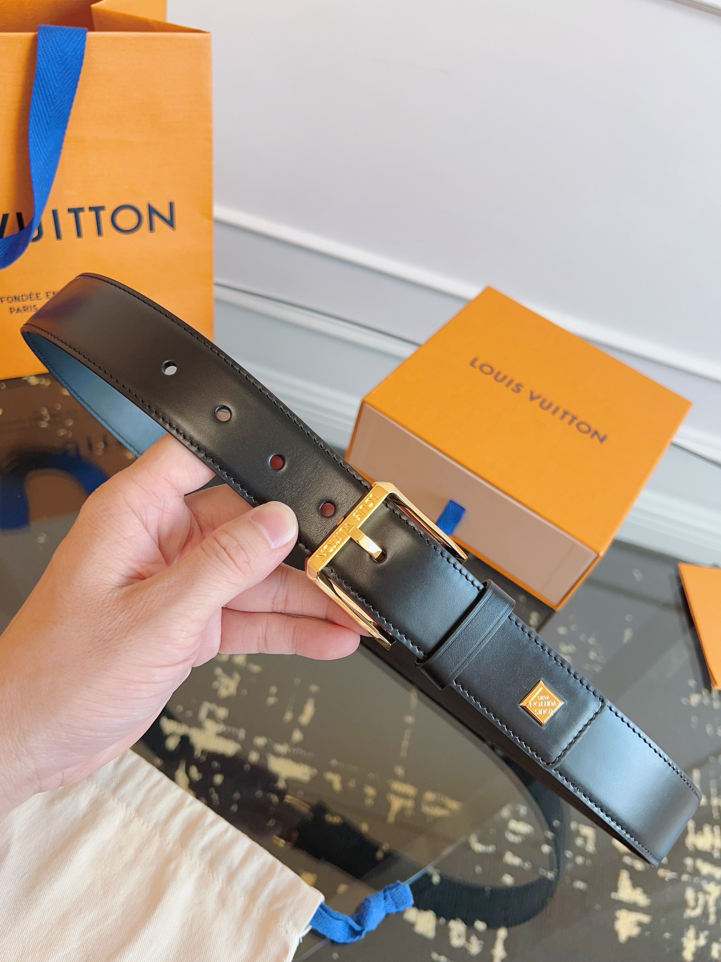 루이비통 Louis Vuitton 벨트 35mm