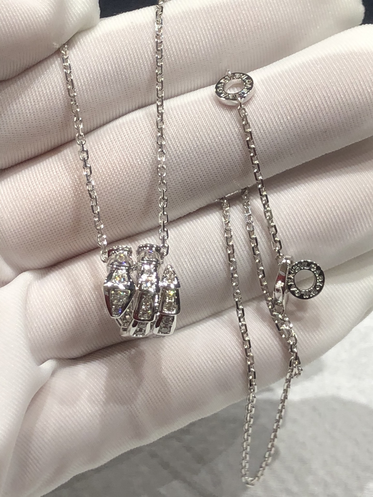불가리 Bvlgari SERPENTI VIPER 세르펜티 바이퍼 목걸이