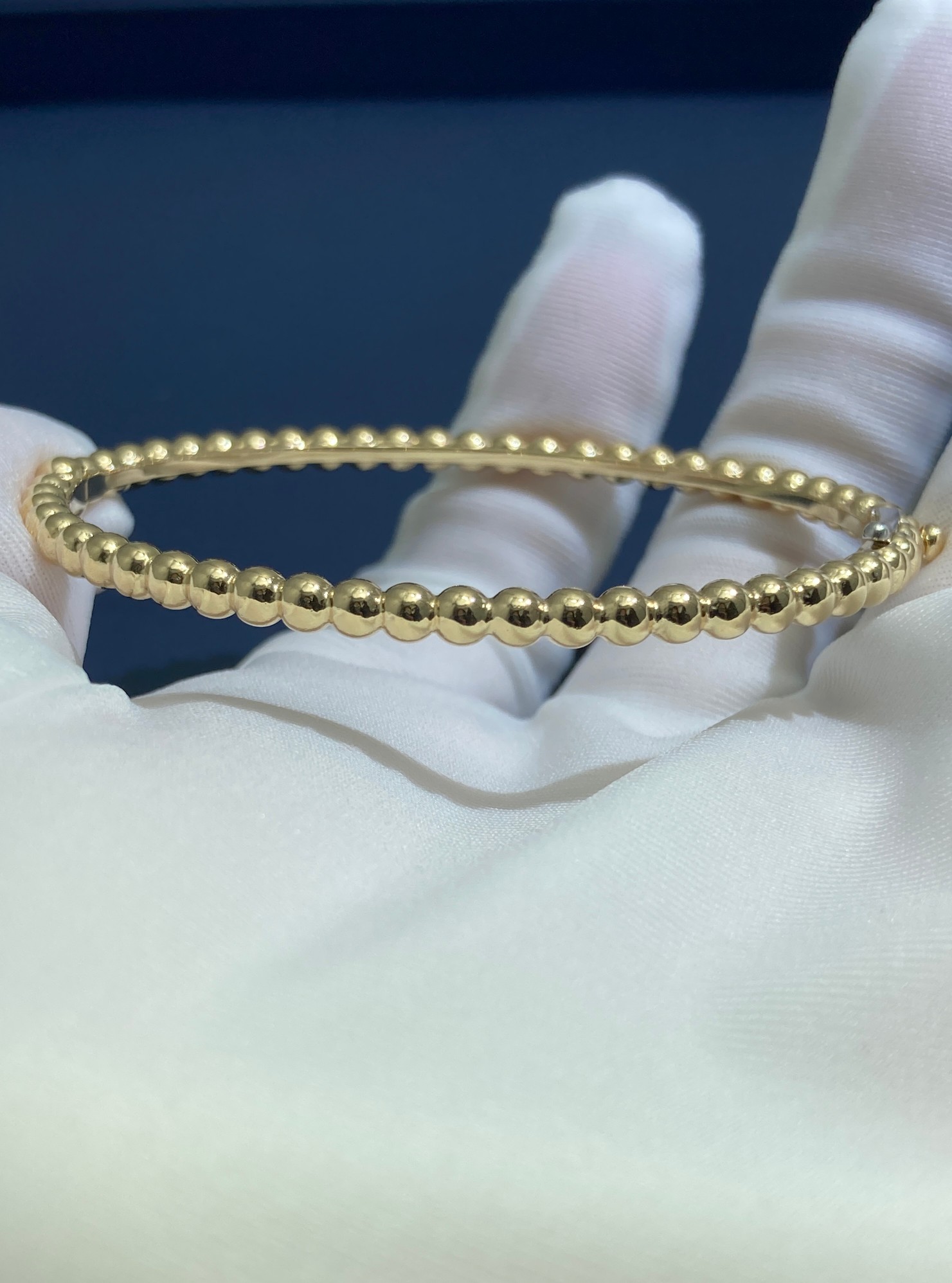 반클리프 Van Cleef & Arpels 팔찌