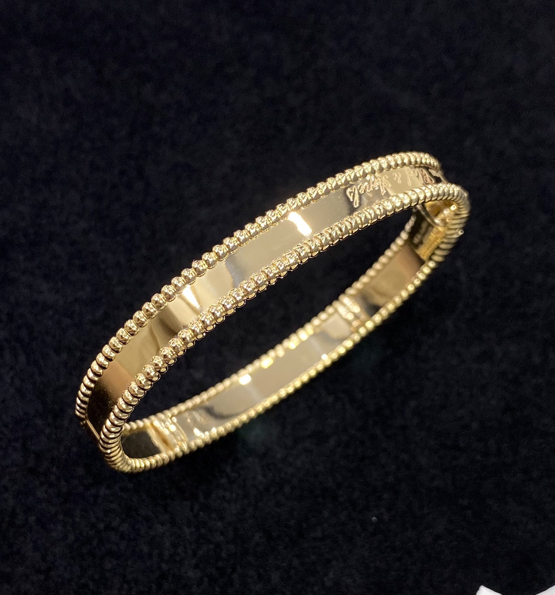 반클리프 Van Cleef & Arpels 팔찌