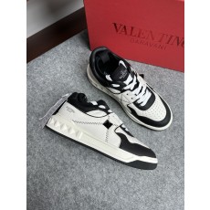 발렌티노 Valentino 스니커즈