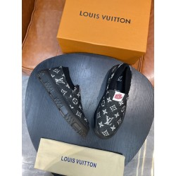 루이비통 Louis Vuitton 스니커즈