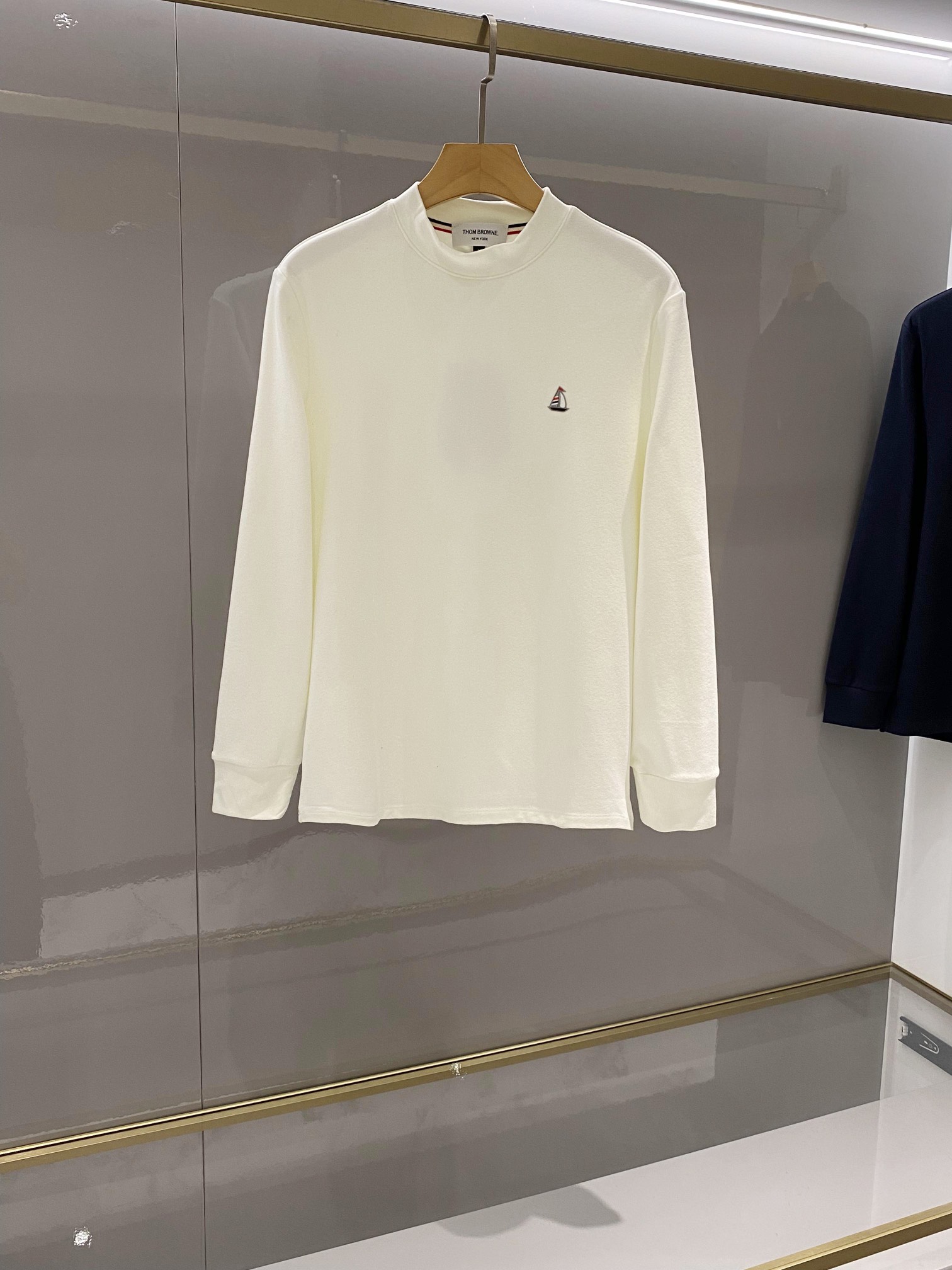 톰브라운 Thom Browne 긴팔 티셔츠