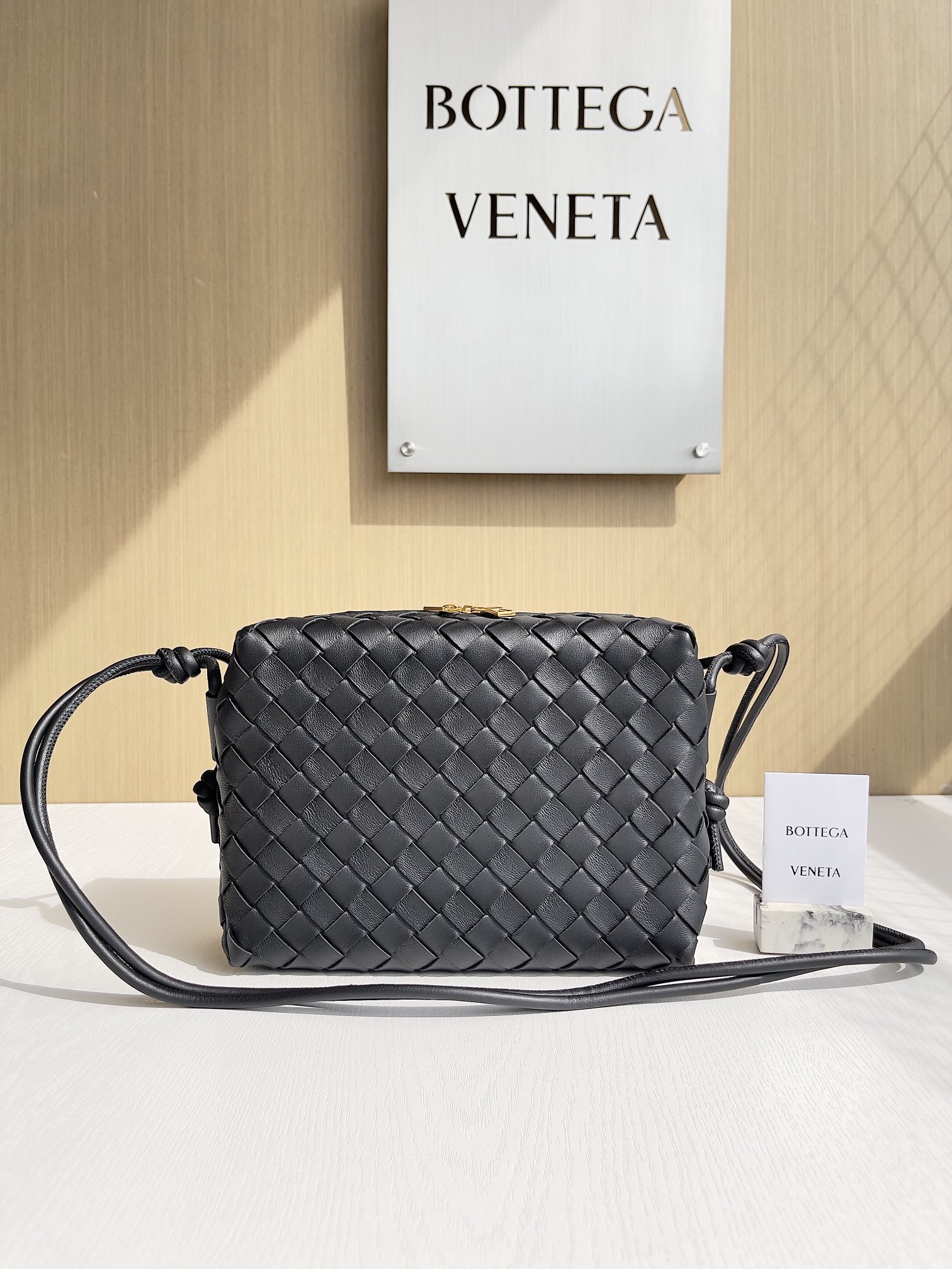 보테가 베네타 Bottega Veneta 크로스 백 680255