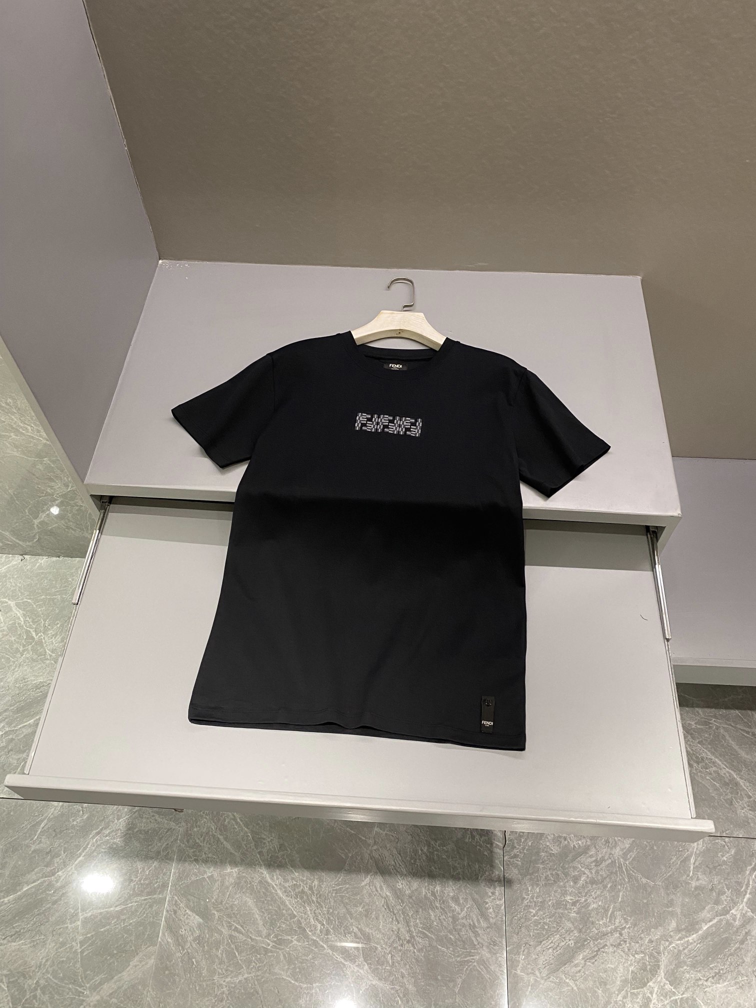 펜디 FENDI 반팔 티셔츠