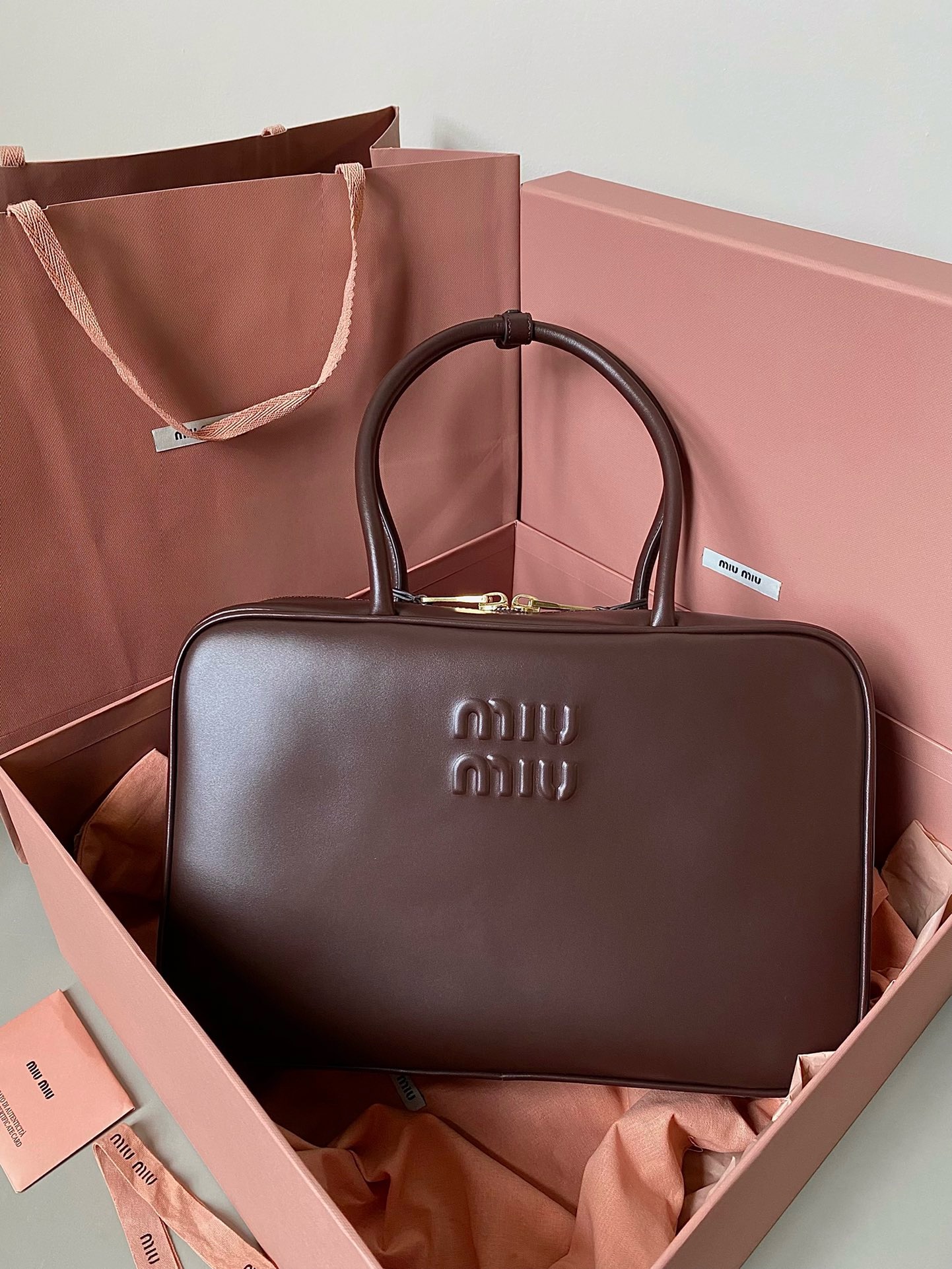 미우 미우 miu miu F0020 서류가방 34CM