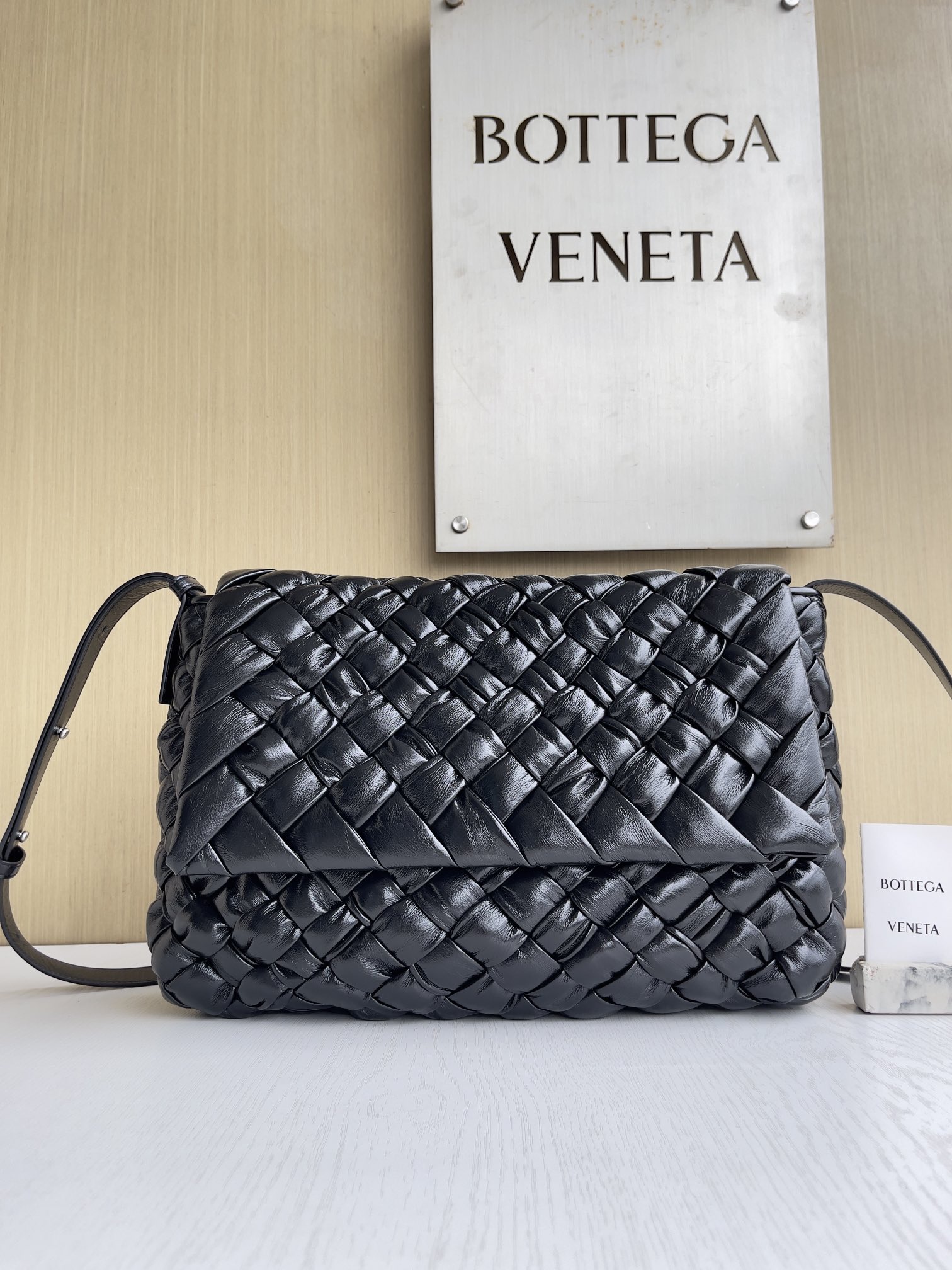 보테가 베네타 Bottega Veneta 크로스 백 776519