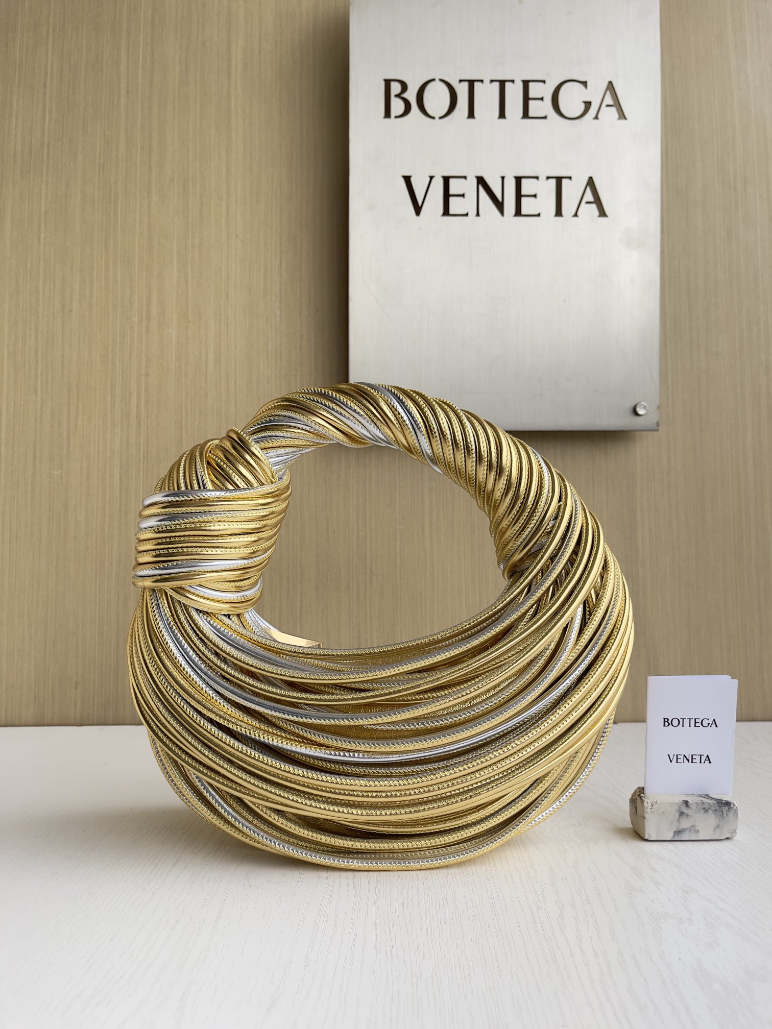 보테가베네타 Bottega Veneta Mini Jodie 755540 23cm