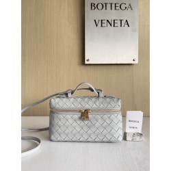 보테가 베네타 Bottega Veneta Bang Bang Vanity 크로스 백 789109