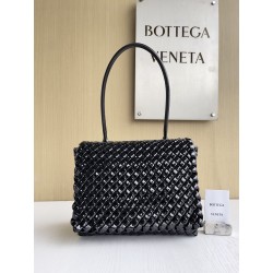 보테가베네타 Bottega Veneta Patti 탑 핸들백 786975