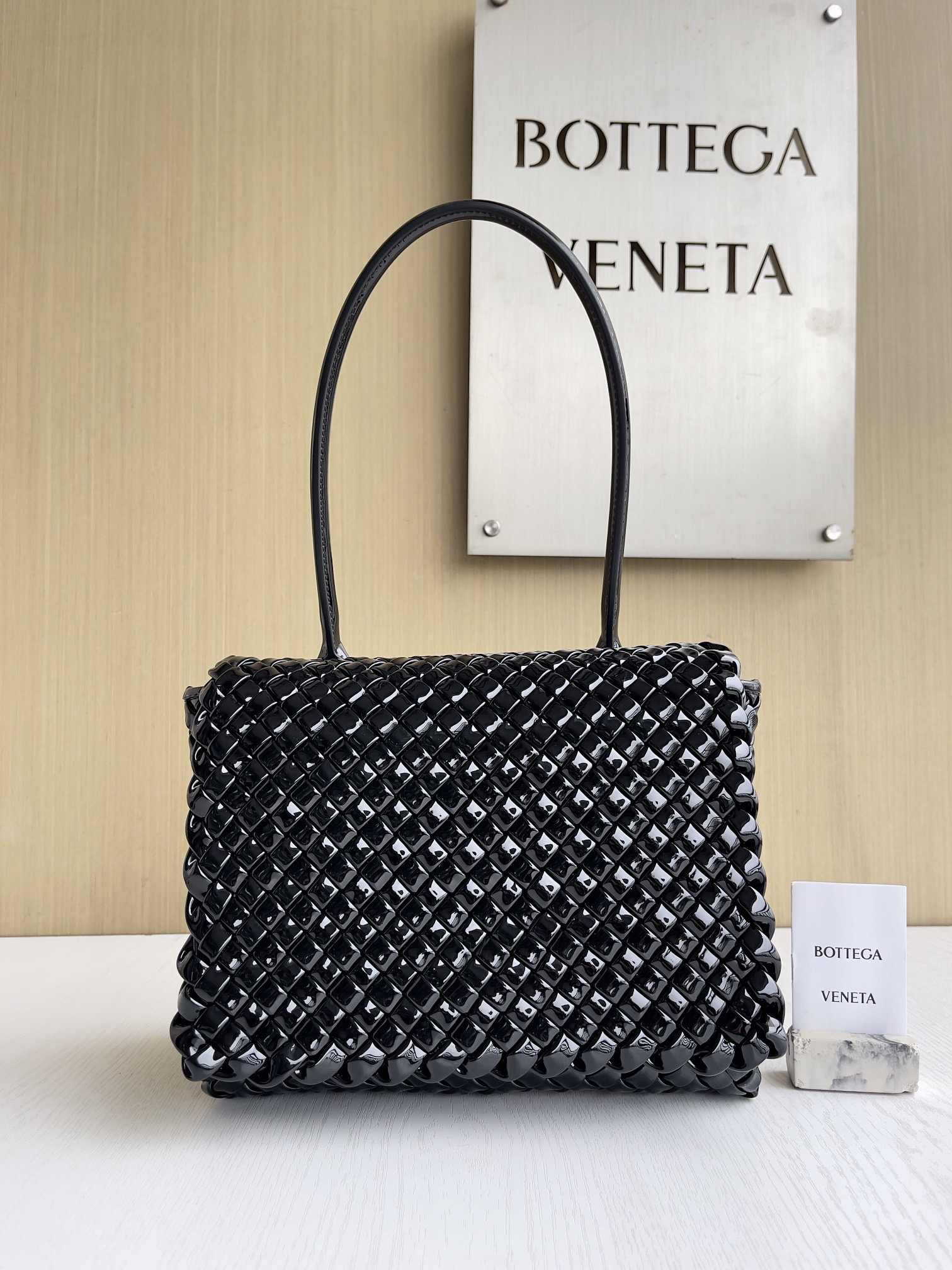 보테가베네타 Bottega Veneta Patti 탑 핸들백 786975