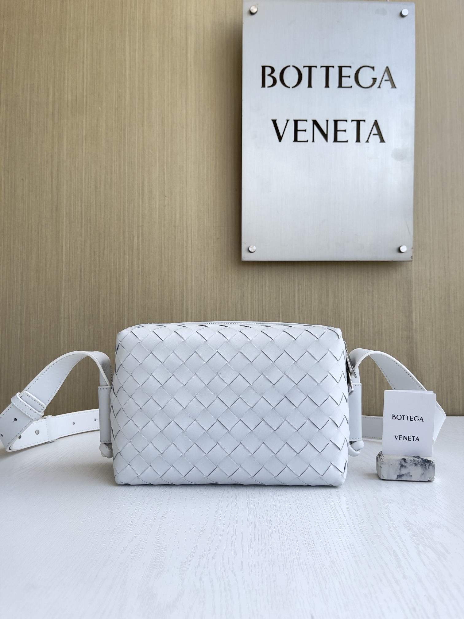 보테가 베네타 Bottega Veneta 크로스 백 755774