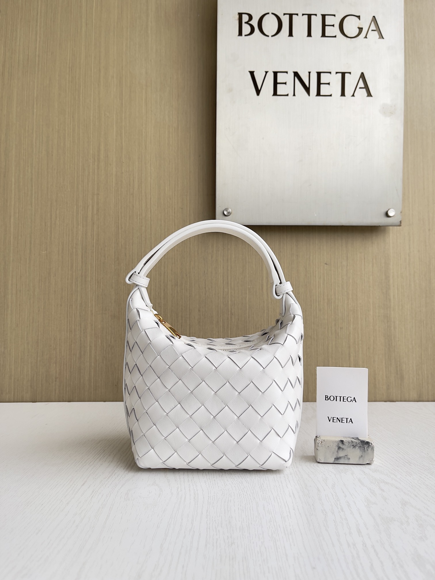 보테가베네타 Bottega Veneta Candy Wallace Shoulder Bag 776781 17cm