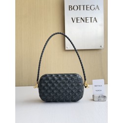 보테가베네타 Bottega Veneta Knot 숄더백 717623