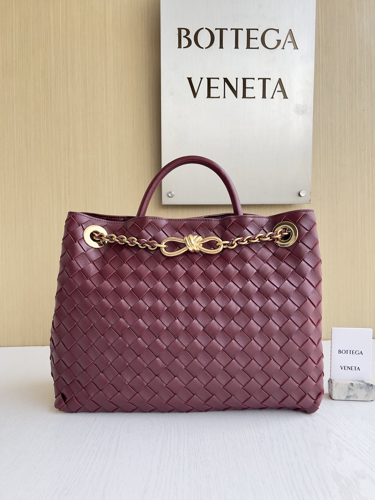 보테가베네타 Bottega Veneta Andiamo 786009 32cm