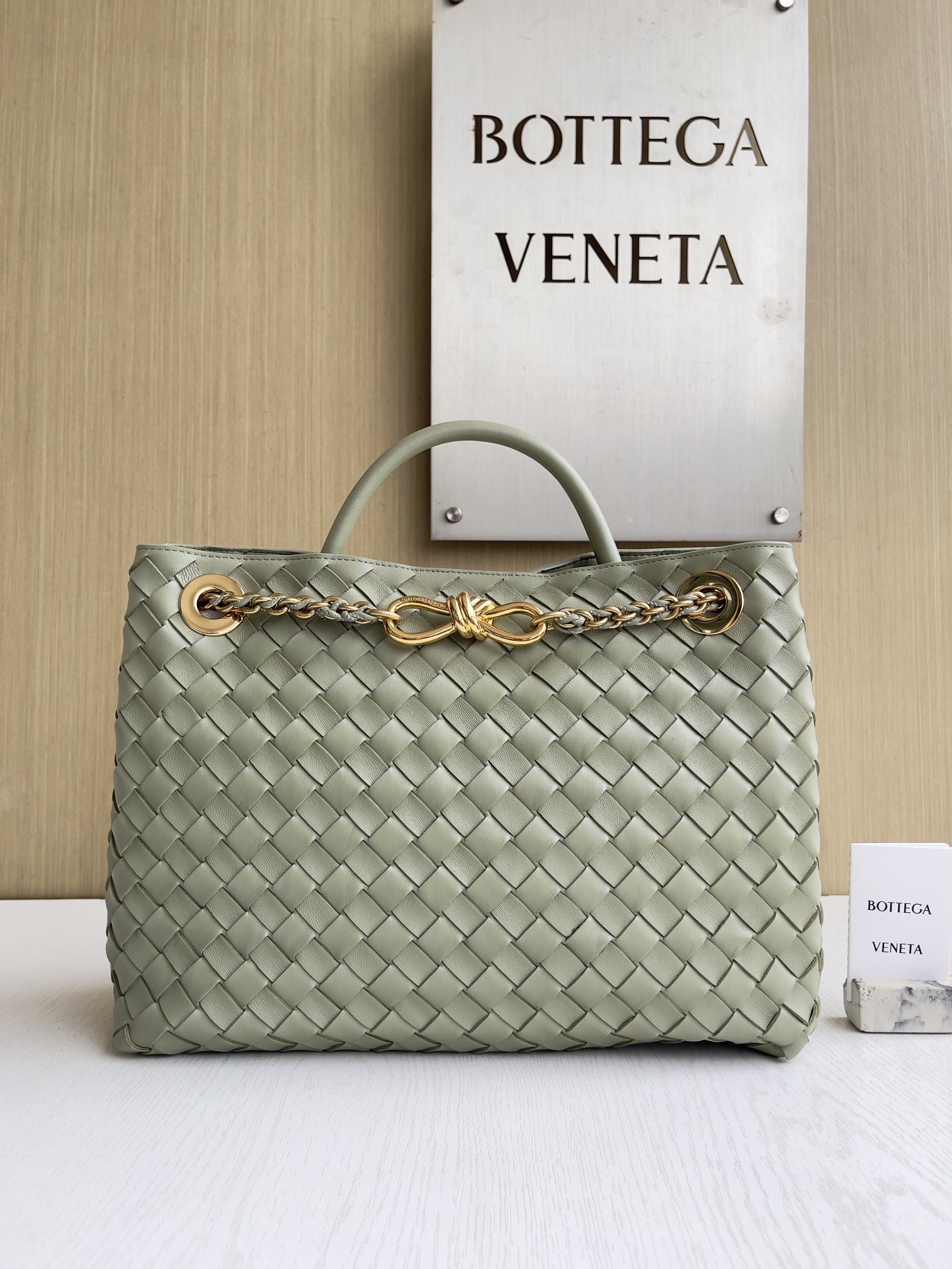 보테가베네타 Bottega Veneta Andiamo 786009 32cm