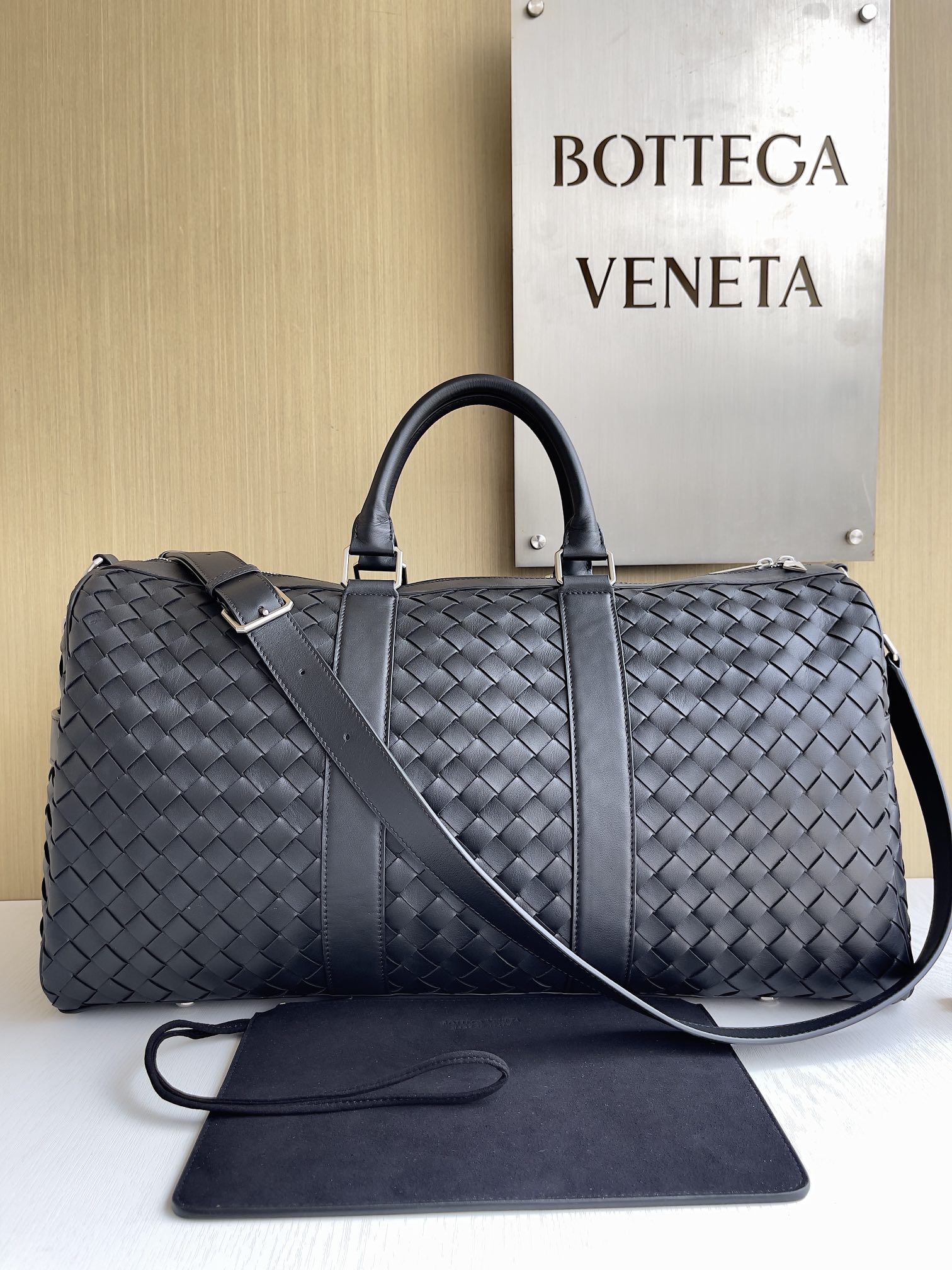 보테가베네타 Bottega Veneta intrecciato 여행 가방 786009