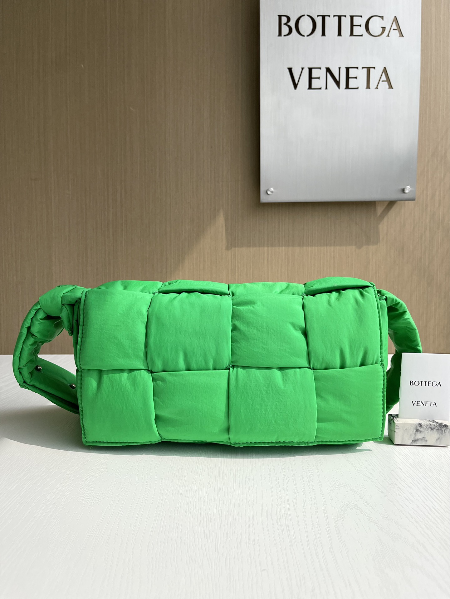 보테가 베네타 Bottega Veneta Cassette 크로스 백 628951