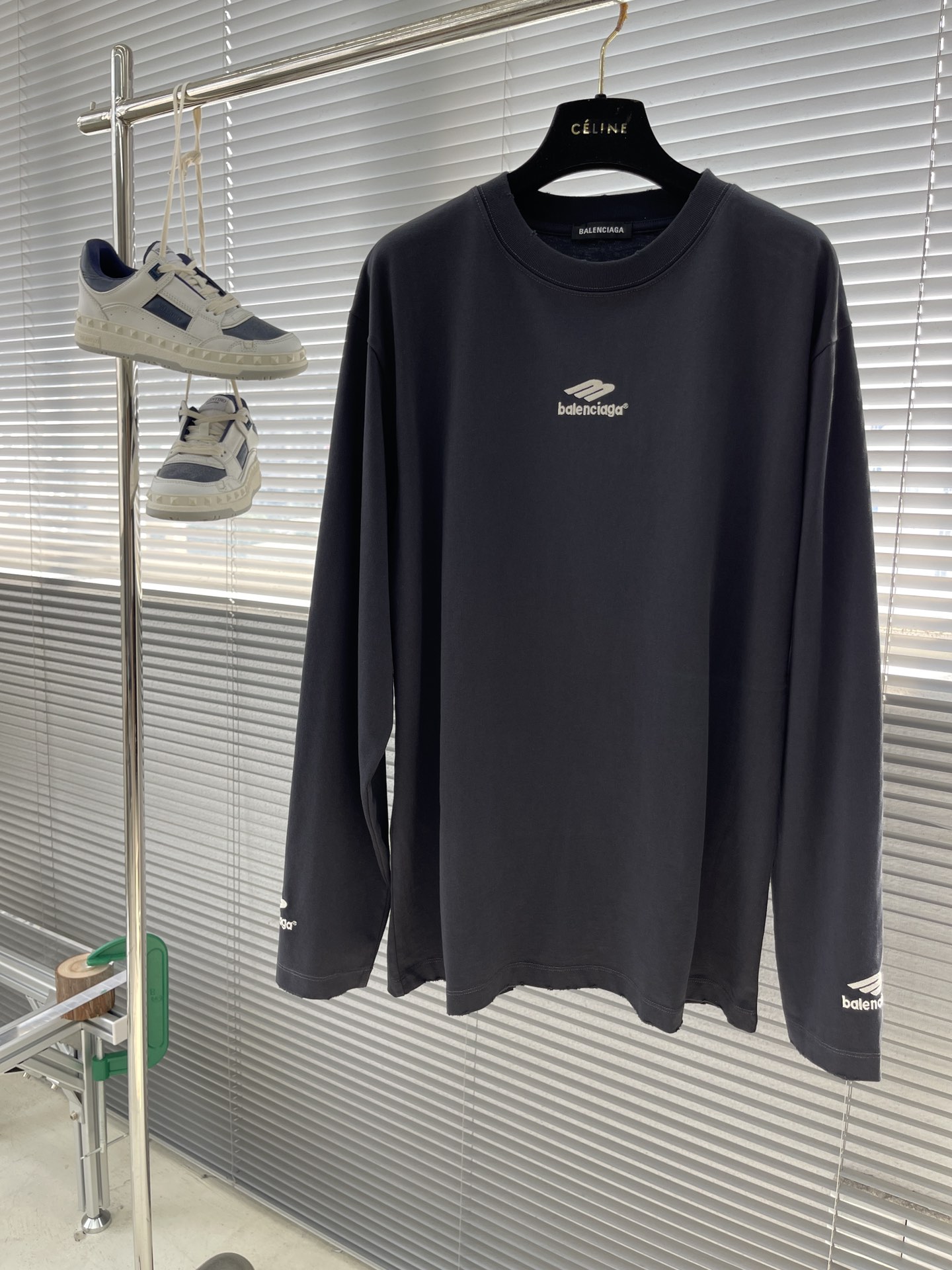 발렌시아가 Balenciaga 긴팔 티셔츠
