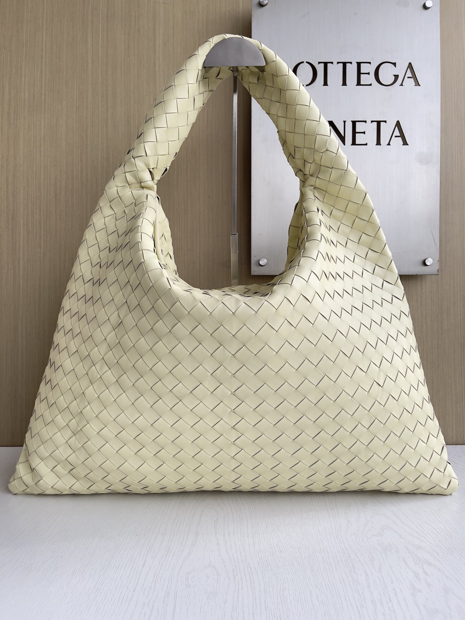 보테가베네타 Bottega Veneta Hop 숄더백 763970