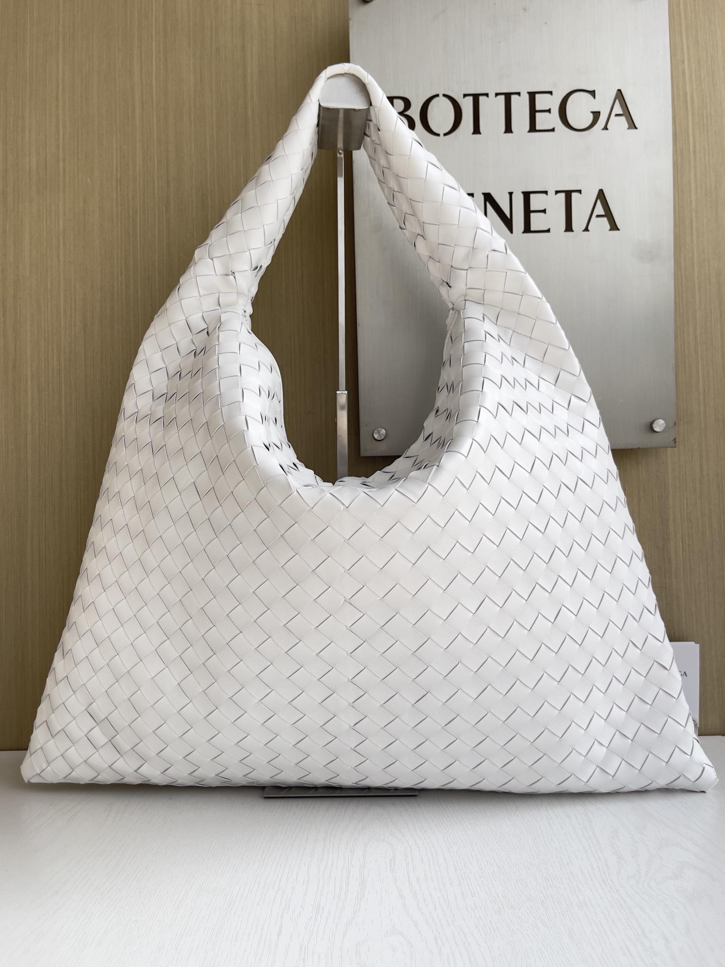 보테가베네타 Bottega Veneta Hop 763970