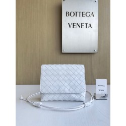 보테가 베네타 Bottega Veneta Intrecciato 크로스 백 741897