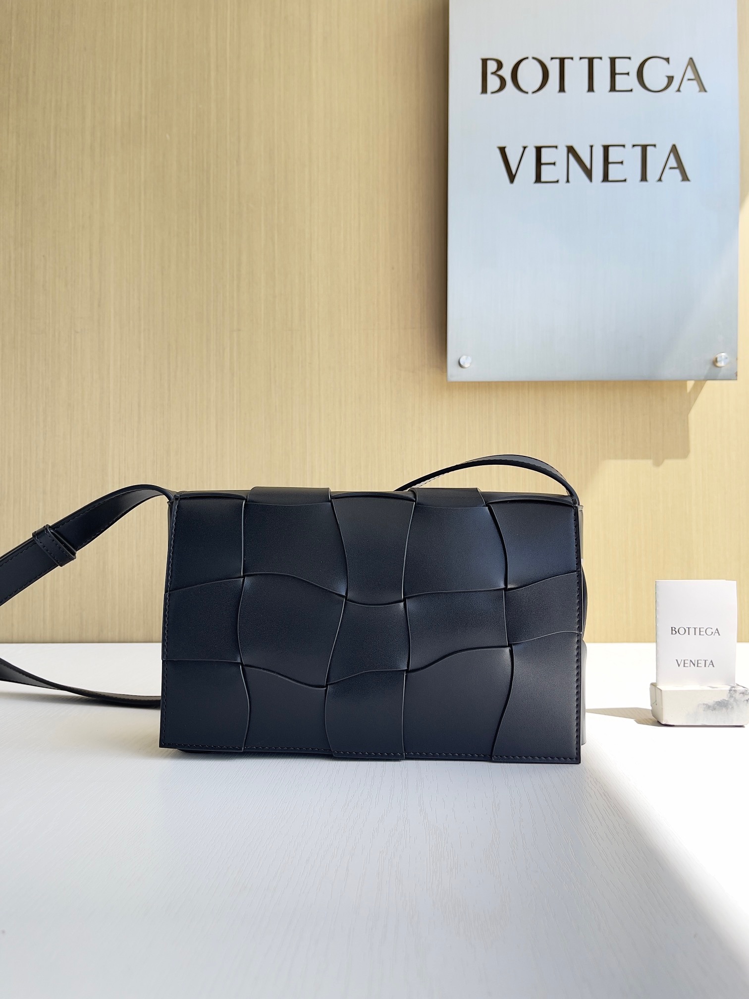보테가 베네타 Bottega Veneta Cassette 755161