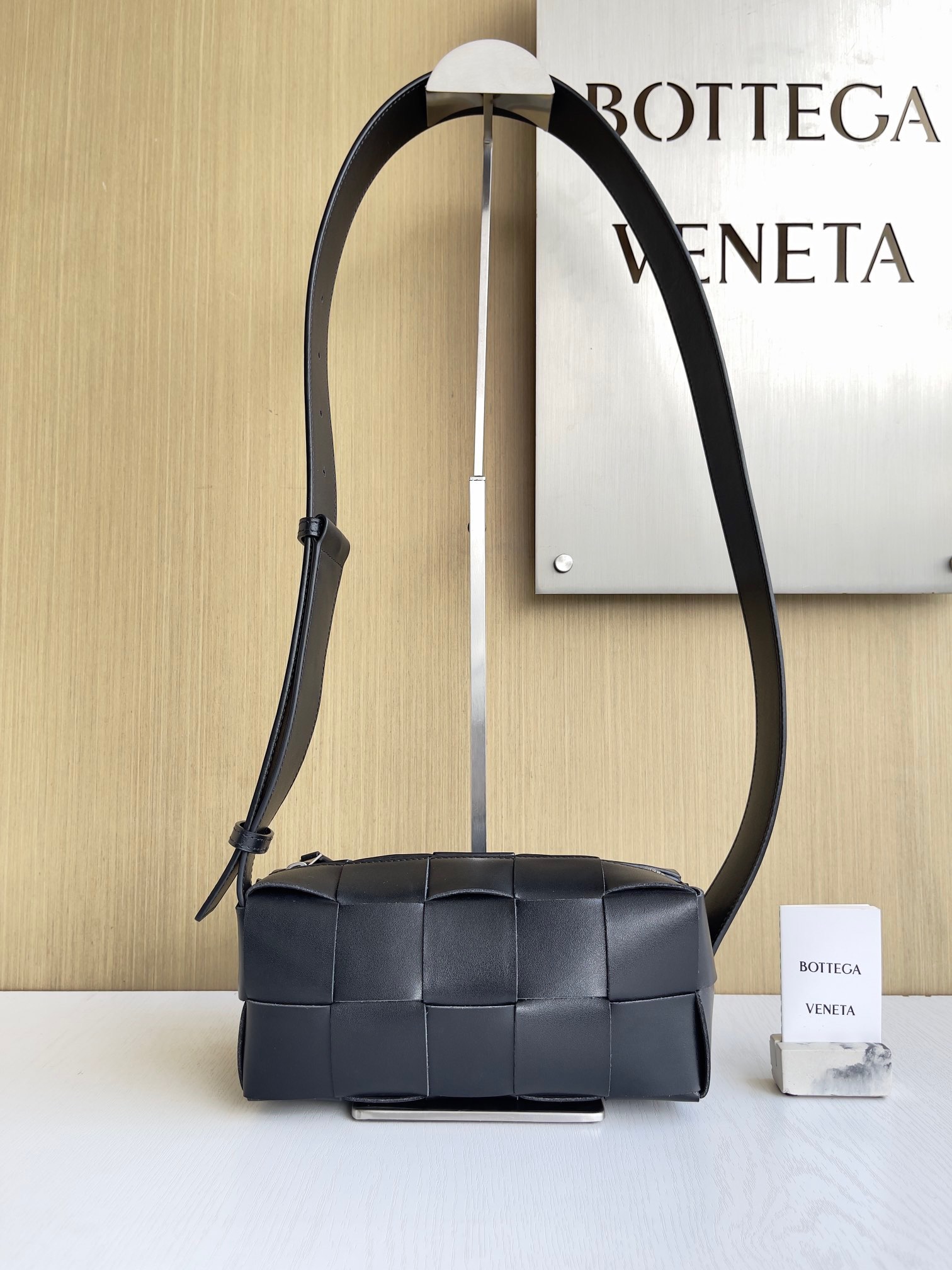 보테가 베네타 Bottega Veneta Brick Cassette 크로스 백 729251