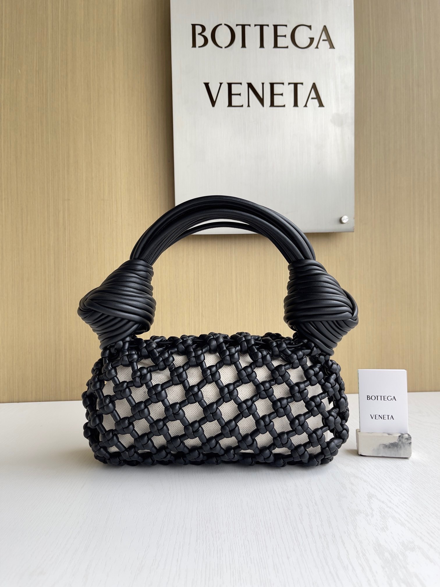 보테가베네타 Bottega Veneta Jodie 717151 24cm