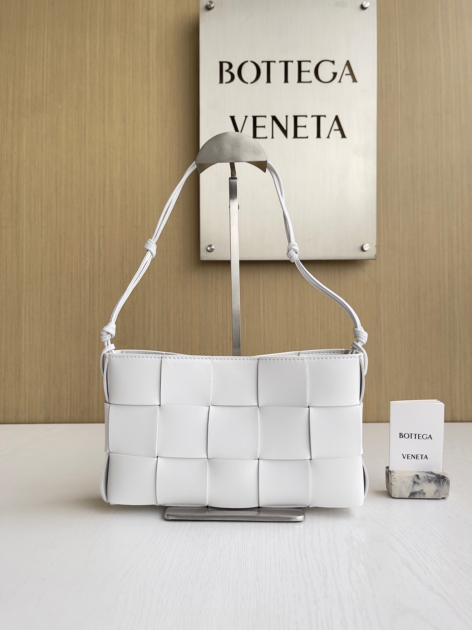보테가베네타 Bottega Veneta Cassette 730543