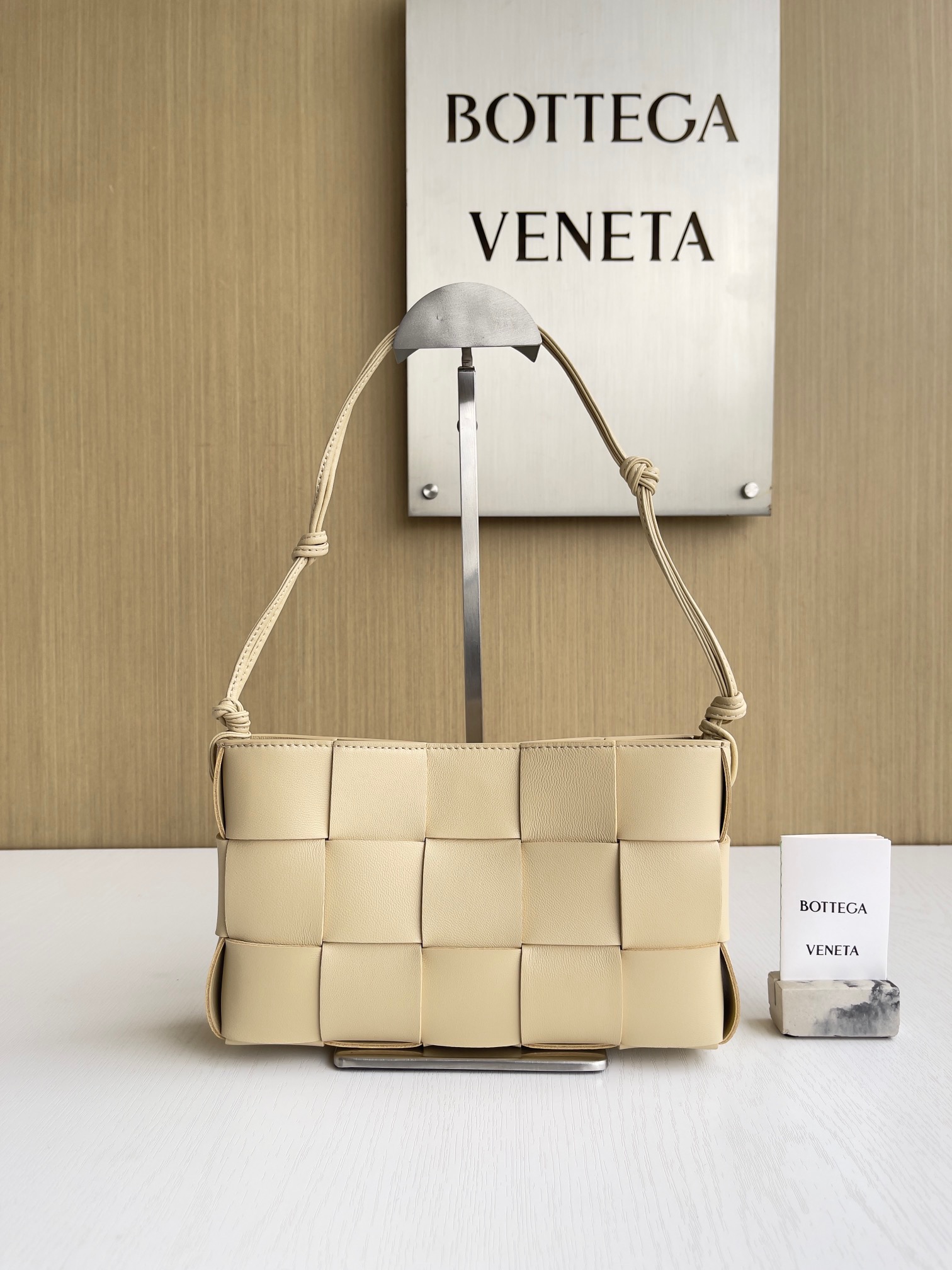 보테가베네타 Bottega Veneta Cassette 730543