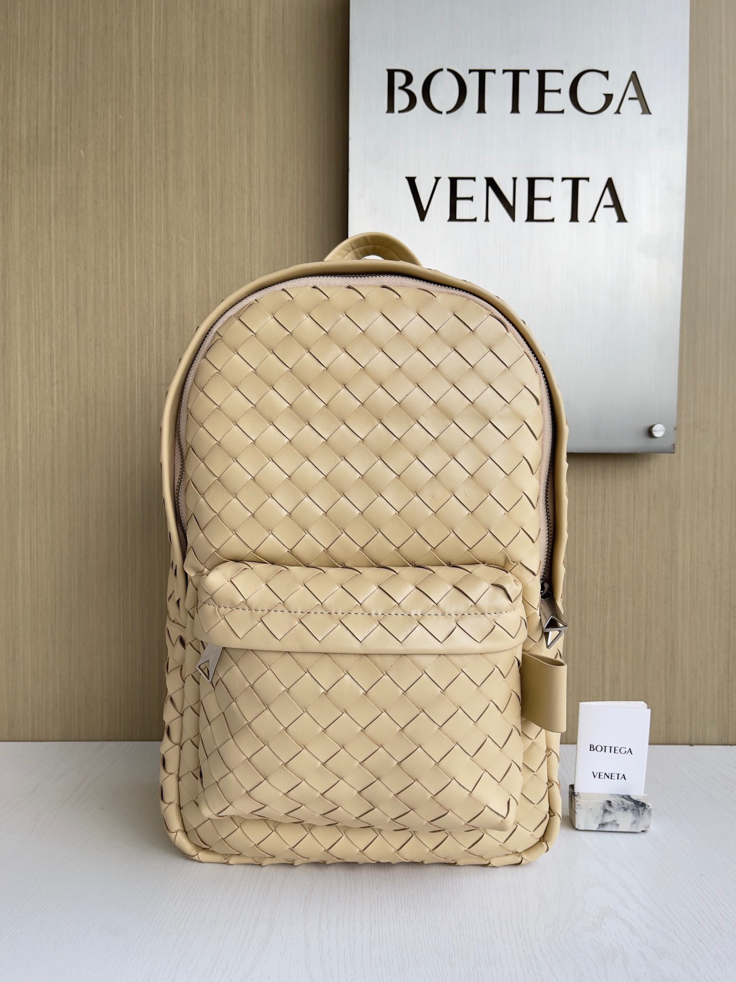 보테가베네타 Bottega Veneta Intrecciato 백팩 730728