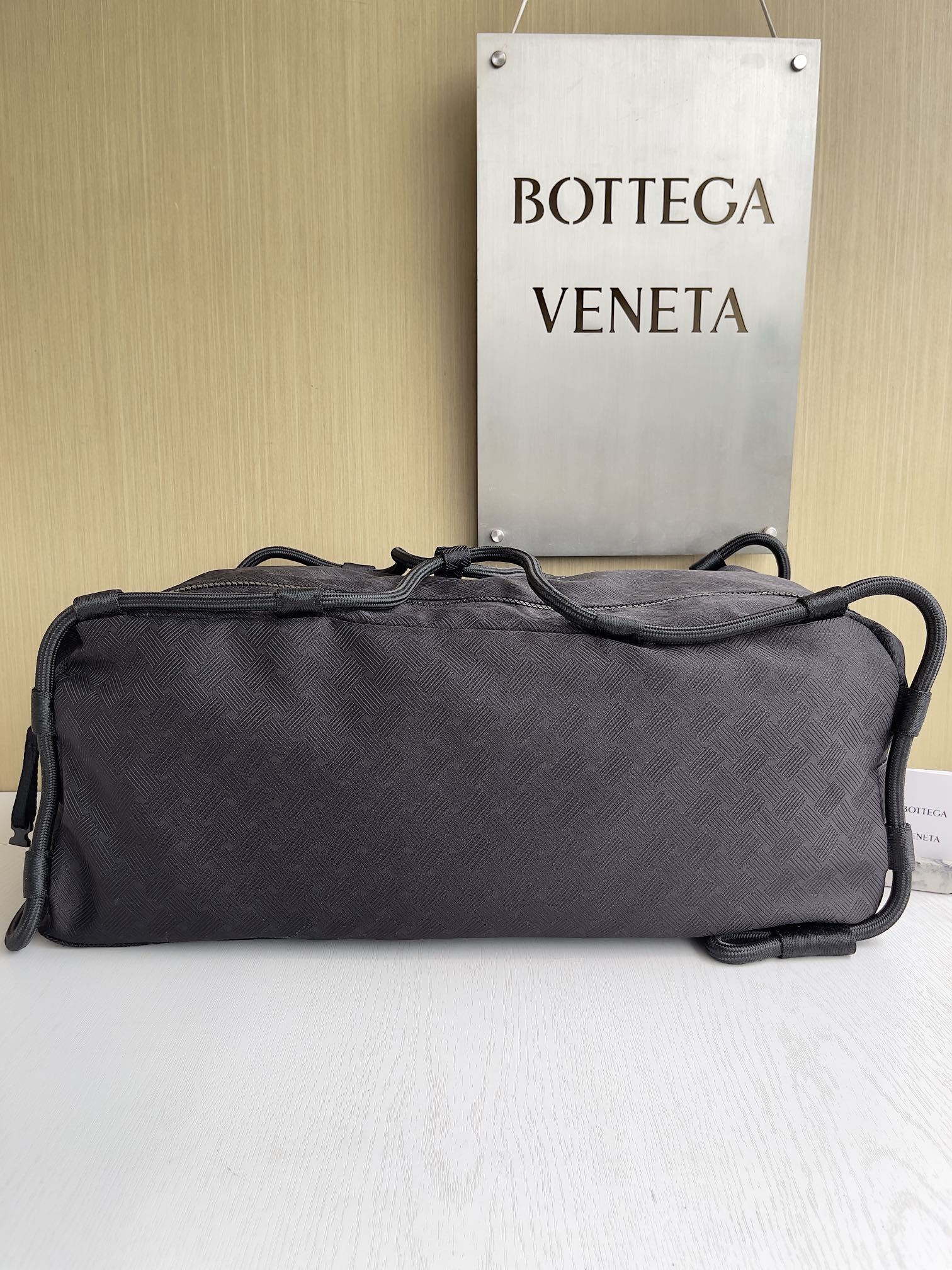 보테가베네타 Bottega Veneta 여행 가방 718083