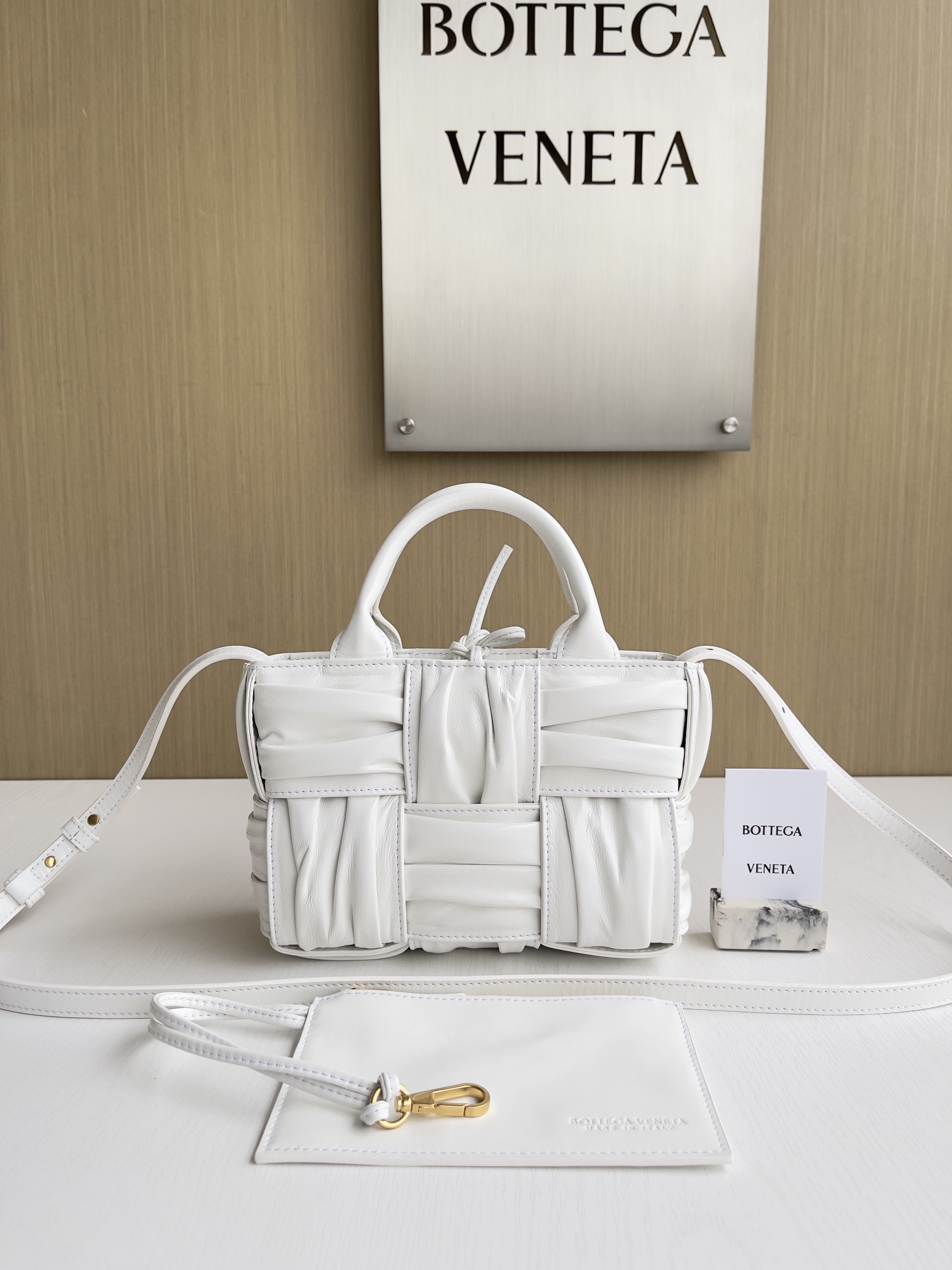 보테가베네타 Bottega Veneta Candy Arco 토트 백 729029