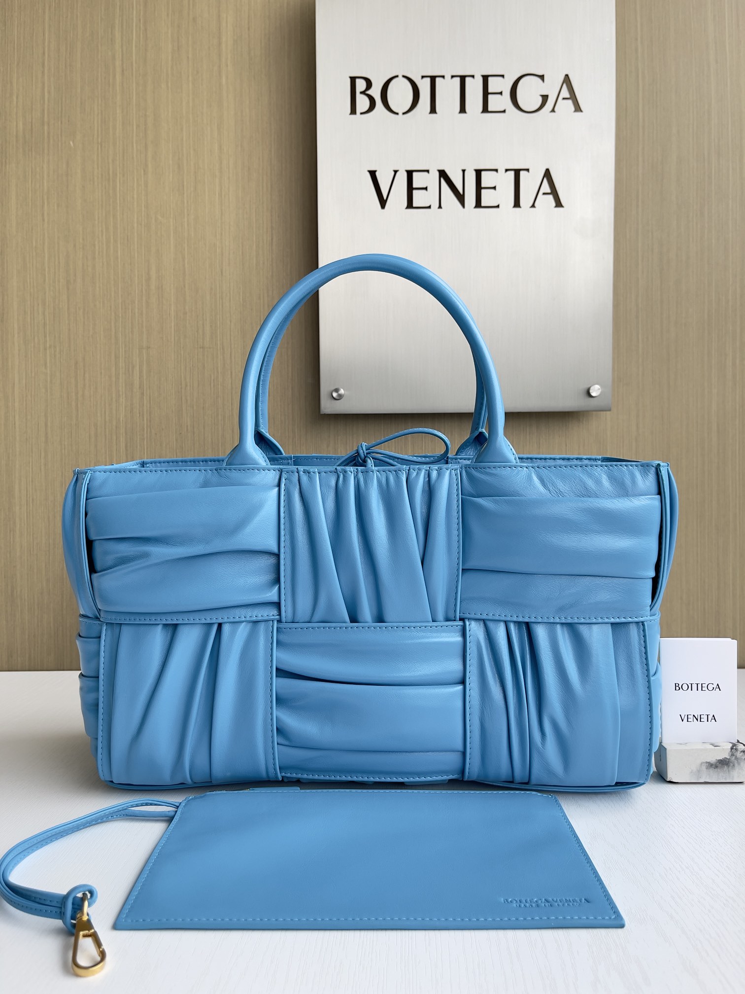 보테가베네타 Bottega Veneta Arco Tote 토트 백 729043