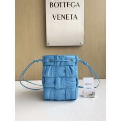 보테가베네타 Bottega Veneta Cassette 버킷 백 717187