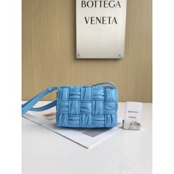 보테가베네타 Bottega Veneta Cassette 크로스 백 736253