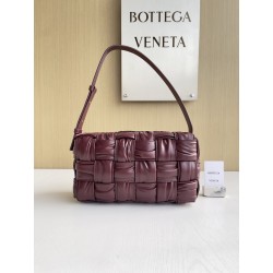 보테가베네타 Bottega Veneta Brick Cassette 숄더백 717090