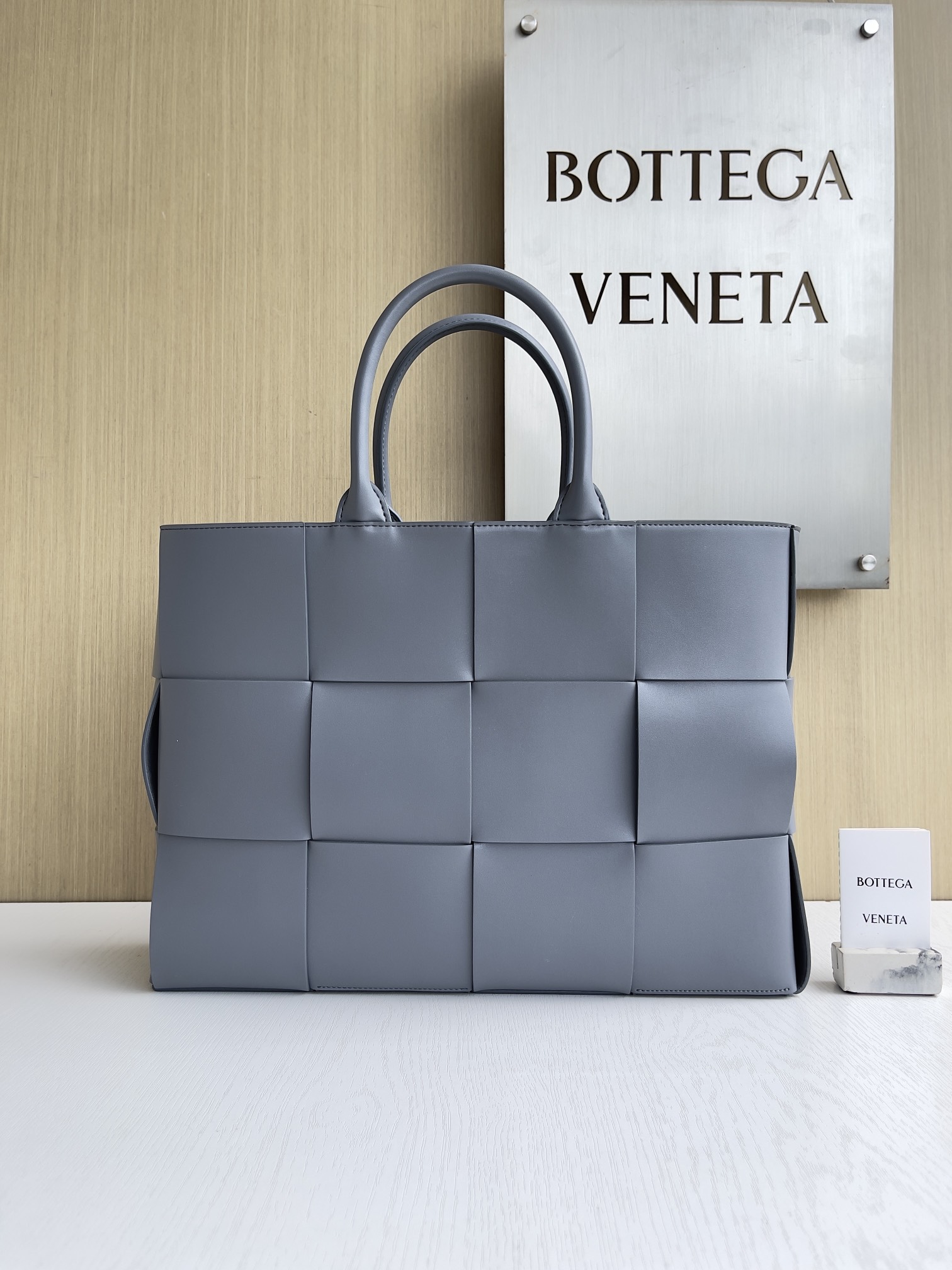 보테가베네타 Bottega Veneta Arco Tote 토트 백 729244