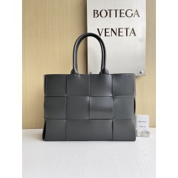 보테가베네타 Bottega Veneta Arco Tote 토트 백 729244