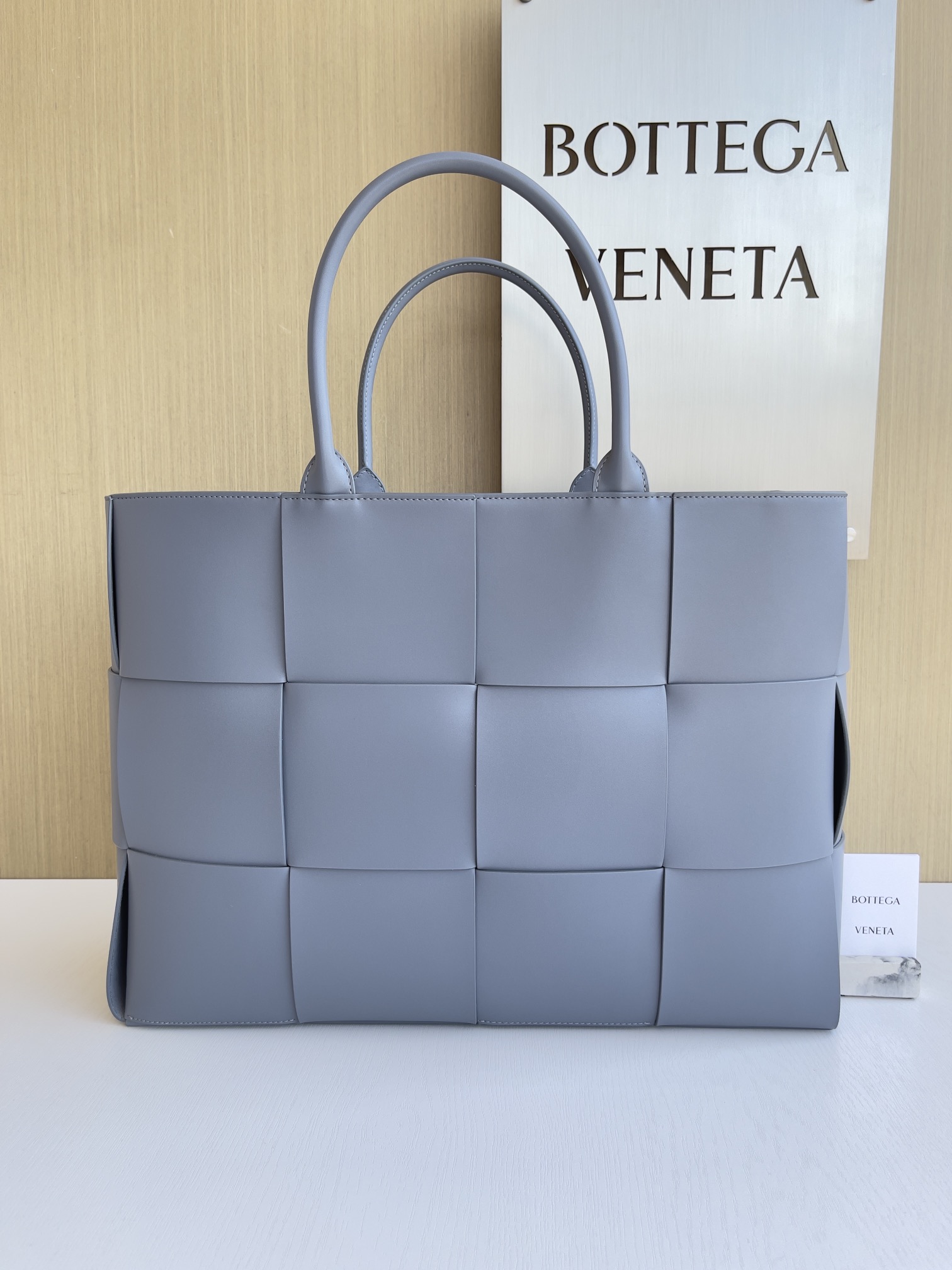 보테가 베네타 Bottega Veneta 680165 Arco Tote 47cm