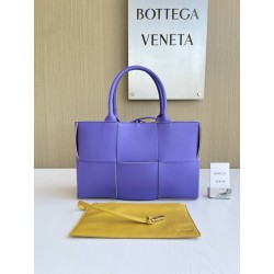 보테가베네타 Bottega Veneta Arco Tote 토트 백 652867