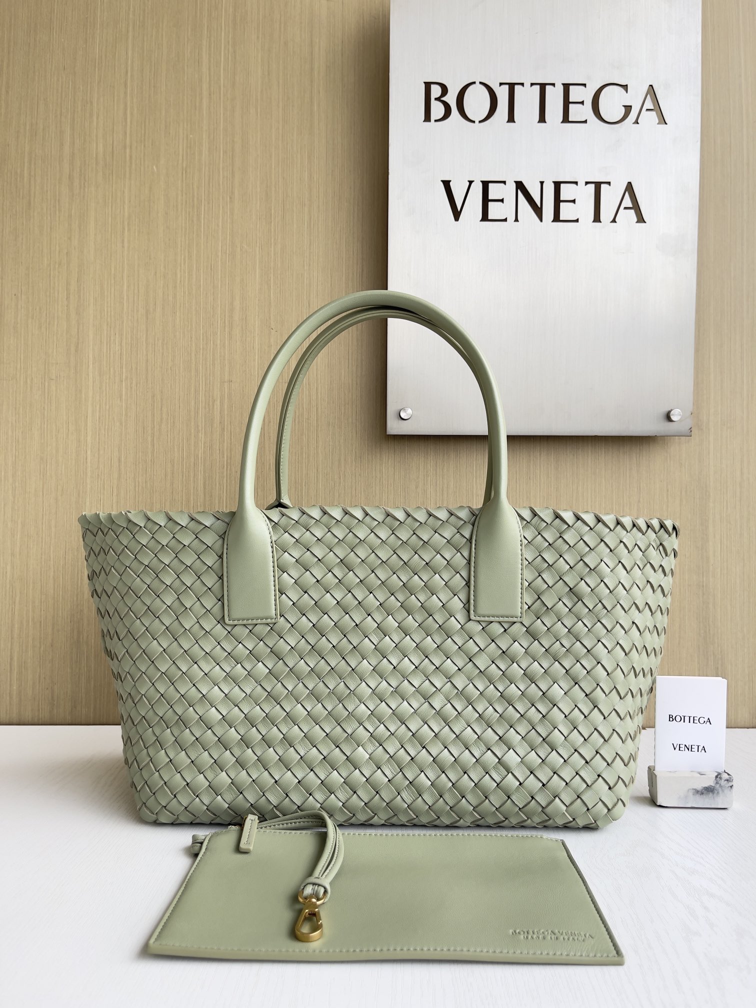 보테가베네타 Bottega Veneta 토트 백 608810