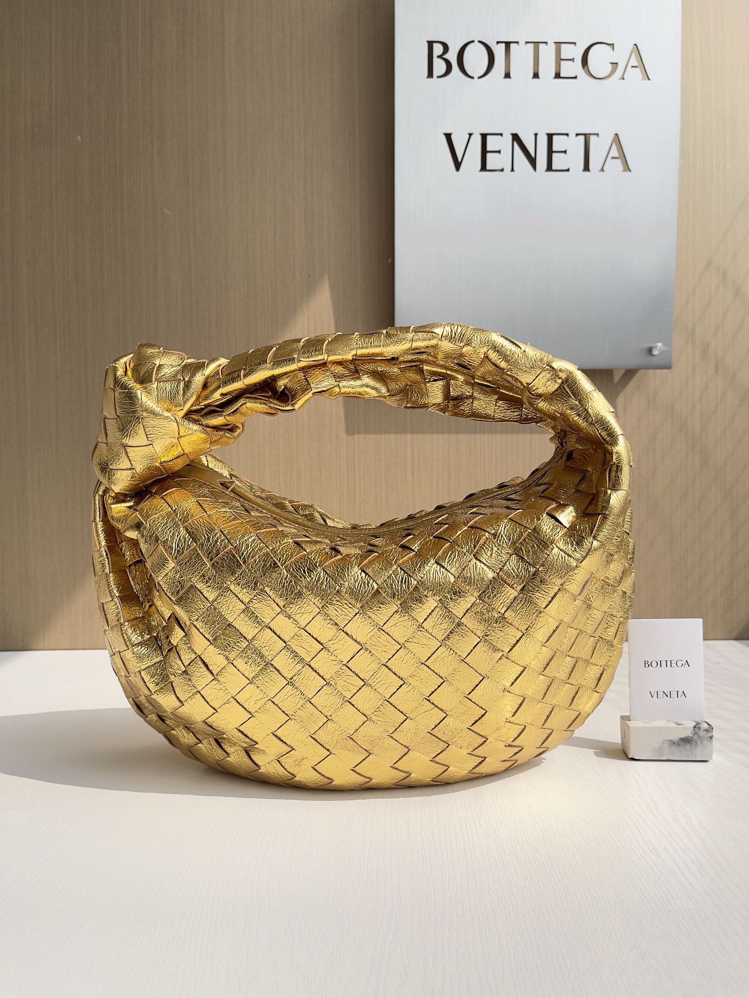 보테가베네타 Bottega Veneta Teen Jodie 690225 36cm